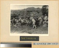 藏品(鄂西會戰：前線平射砲運進陣地)的圖片